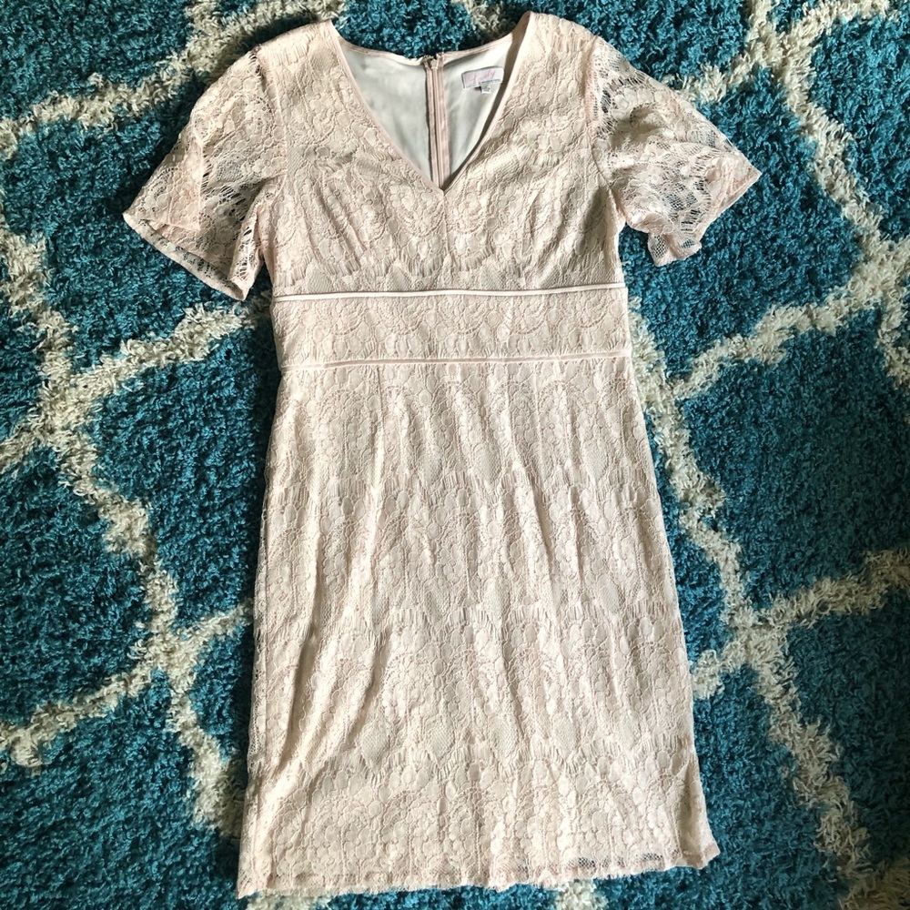 ☀️ Lovely by Adrianna Papell dress ☀️